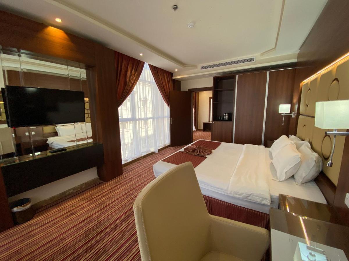 Hôtel La Defence Blue à DDjeddah Extérieur photo